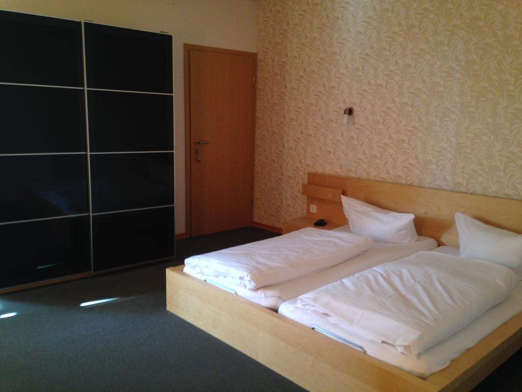 Hotel Oldenburger Hof Birkenfeld  Buitenkant foto