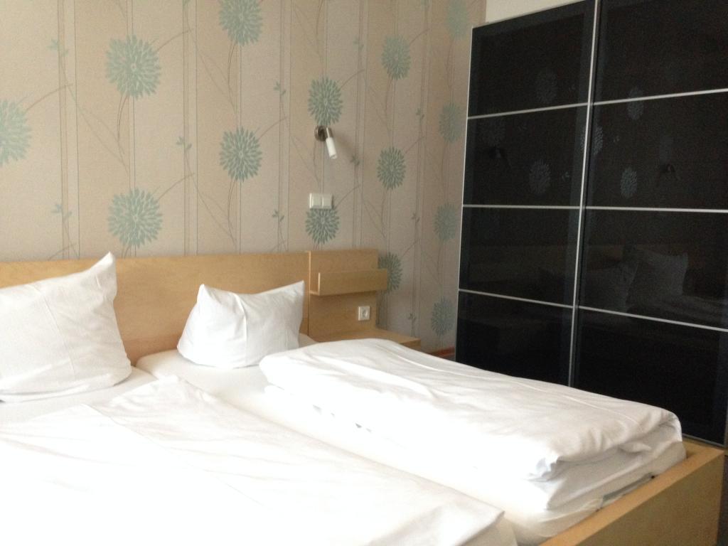 Hotel Oldenburger Hof Birkenfeld  Kamer foto
